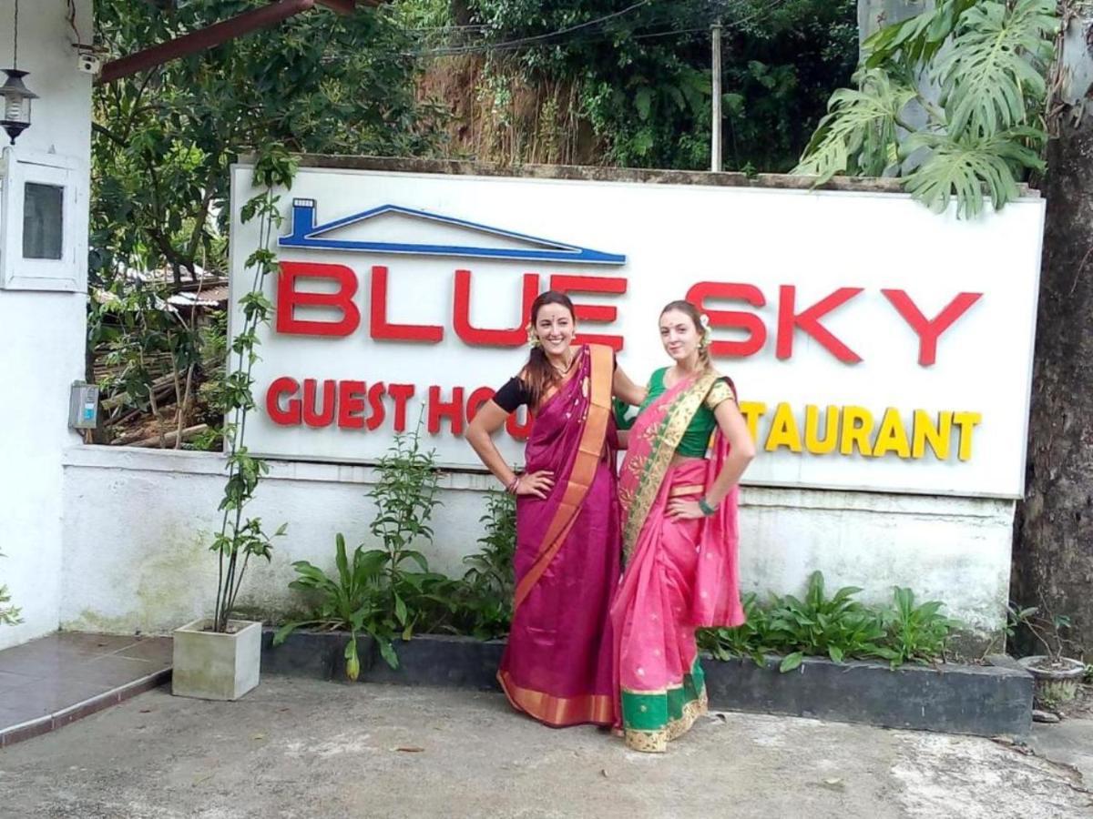 Hotel Blue sky Nallathanniya Exterior foto